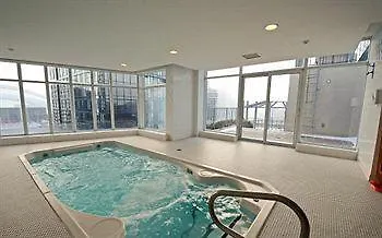 **** Hotel Royal Stays Suites - Blue Jays Way Toronto Canada