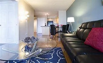 Royal Stays Suites - Blue Jays Way Toronto Canada
