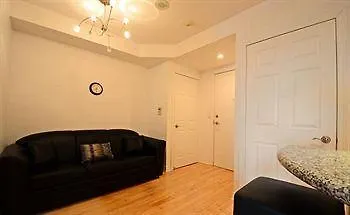 Hotel Royal Stays Suites - Blue Jays Way Toronto