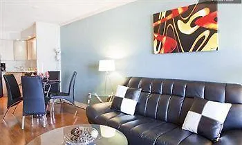 Hotel Royal Stays Suites - Blue Jays Way Toronto