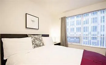 Royal Stays Suites - Blue Jays Way Toronto
